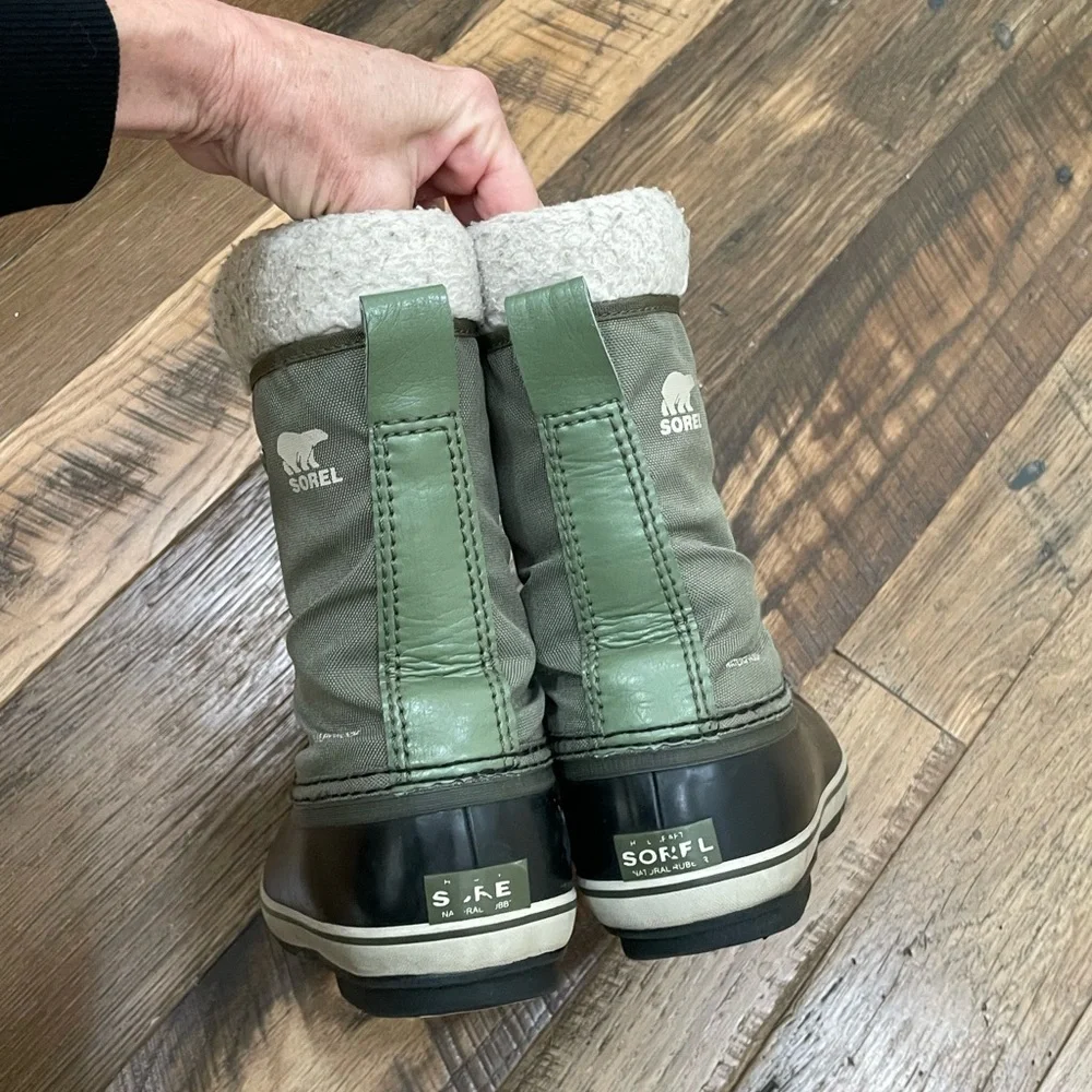 Sorel waterproof snow boots boy 3